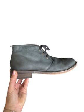 Aston Grey Khlanov Men’s 10 Black Leather Chukka Boots Quiet Luxury